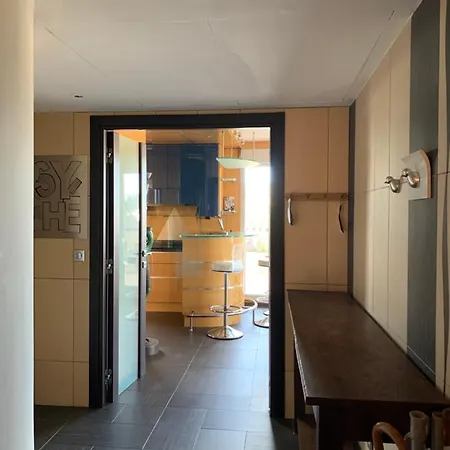 Duplex Alsace Lorraine, Jolie Ницца