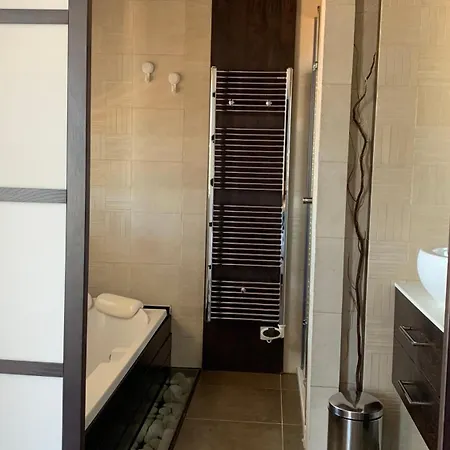 Duplex Alsace Lorraine, Jolie Apartmán Nice